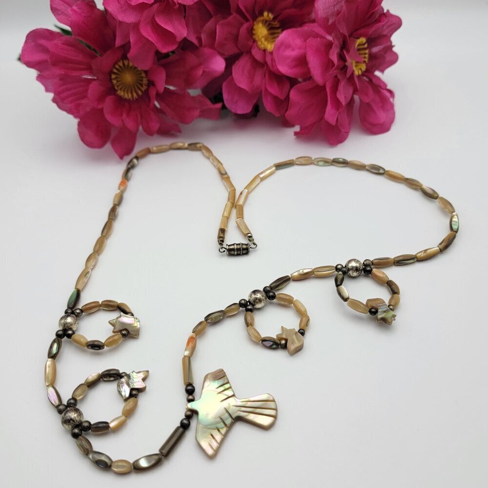 Vingage Exquisite Mother of Pearl Carved Bird Beaded Necklace 27" Barrel Clasp